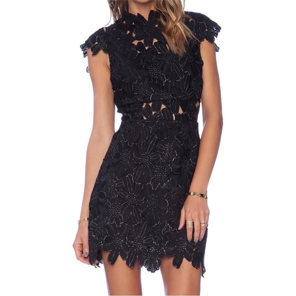 Saylor piper lace dress